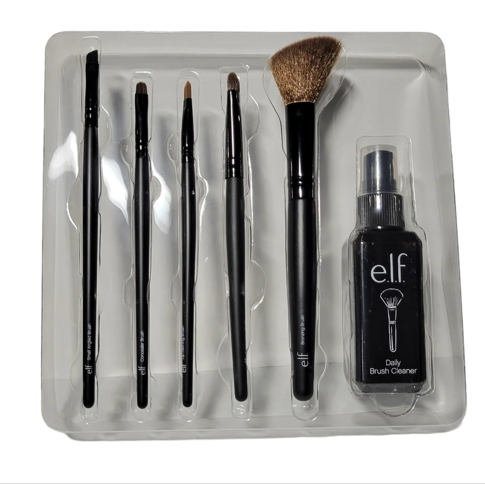 NWOT E.L.F. 5 Piece Brush Set with Brush Cleaner Merry & Bright